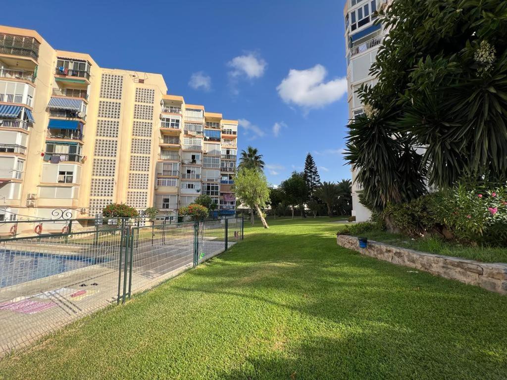 Apartamento precioso estudio con piscina y barbacoa La Cala Del Moral Exterior foto