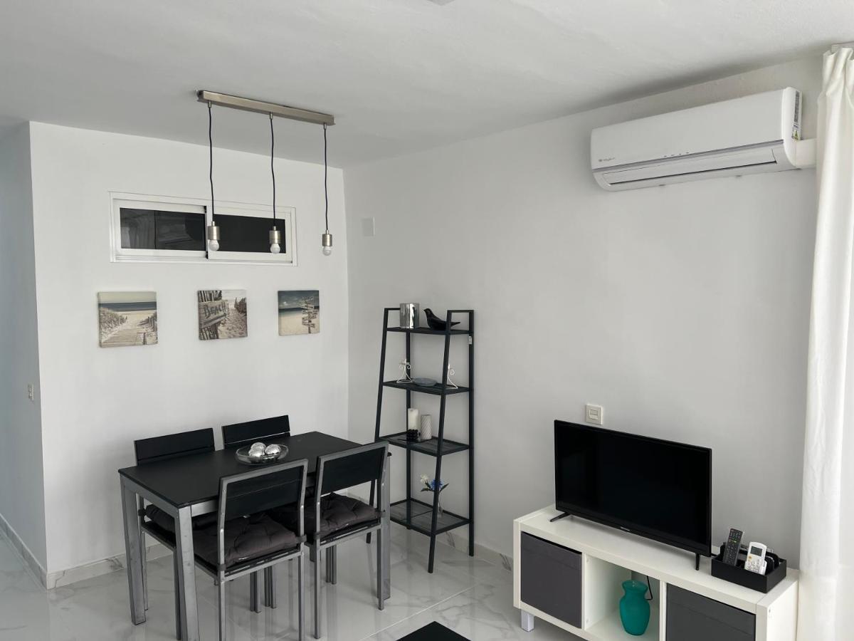 Apartamento precioso estudio con piscina y barbacoa La Cala Del Moral Exterior foto
