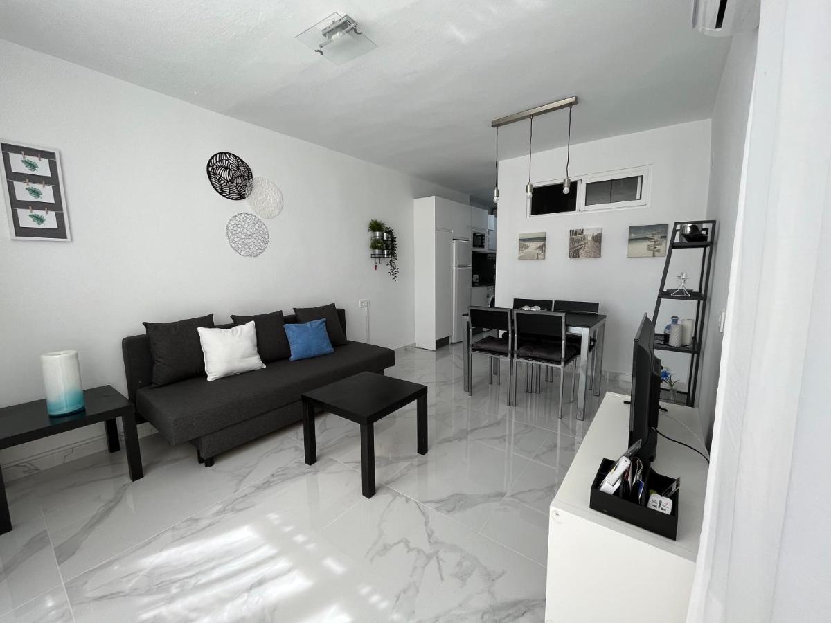 Apartamento precioso estudio con piscina y barbacoa La Cala Del Moral Exterior foto